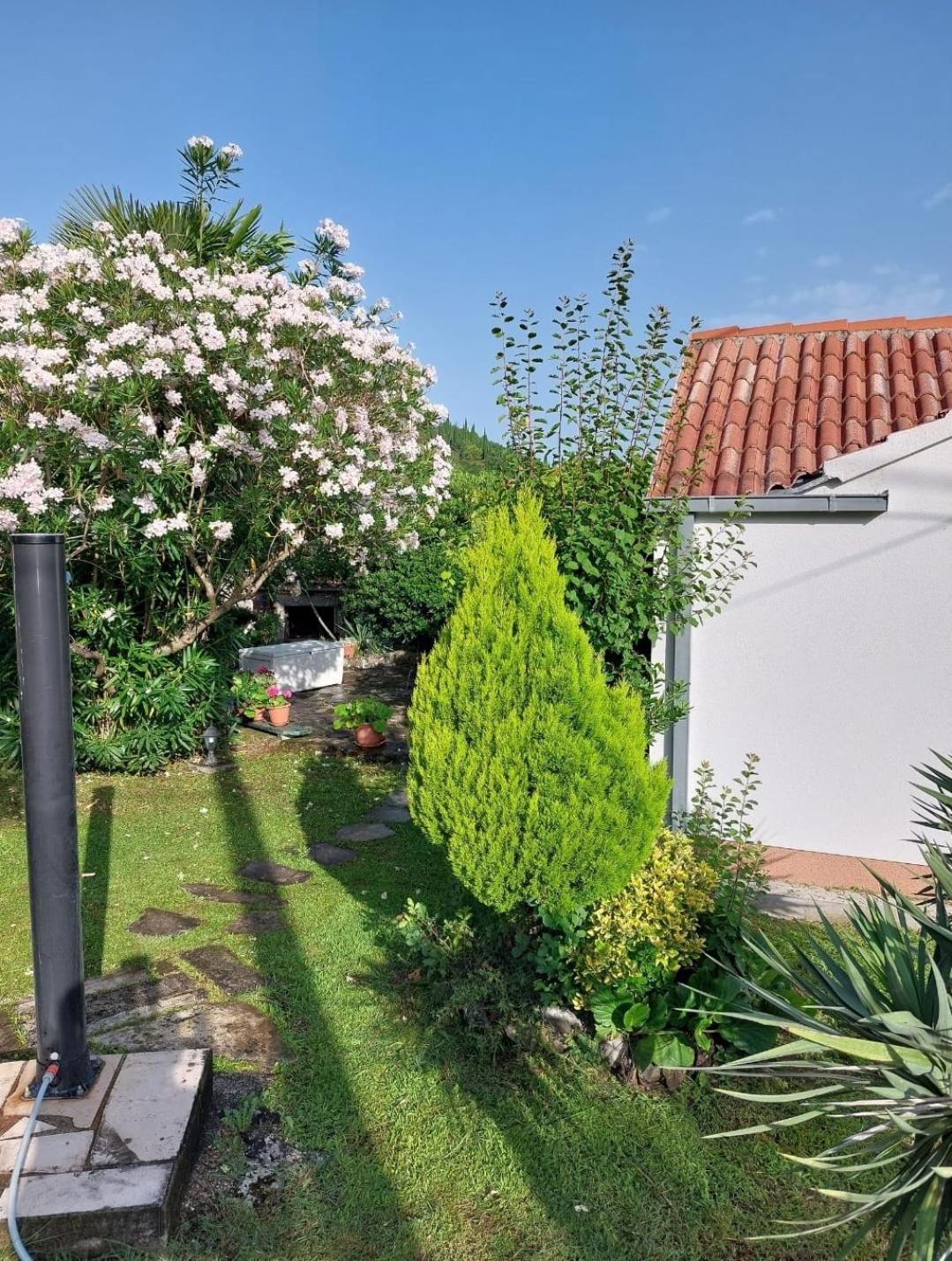 Holiday Home Sunrise Gruda Exterior photo