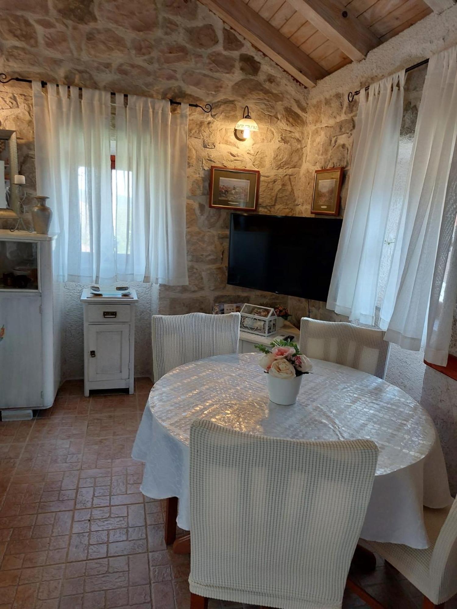 Holiday Home Sunrise Gruda Exterior photo